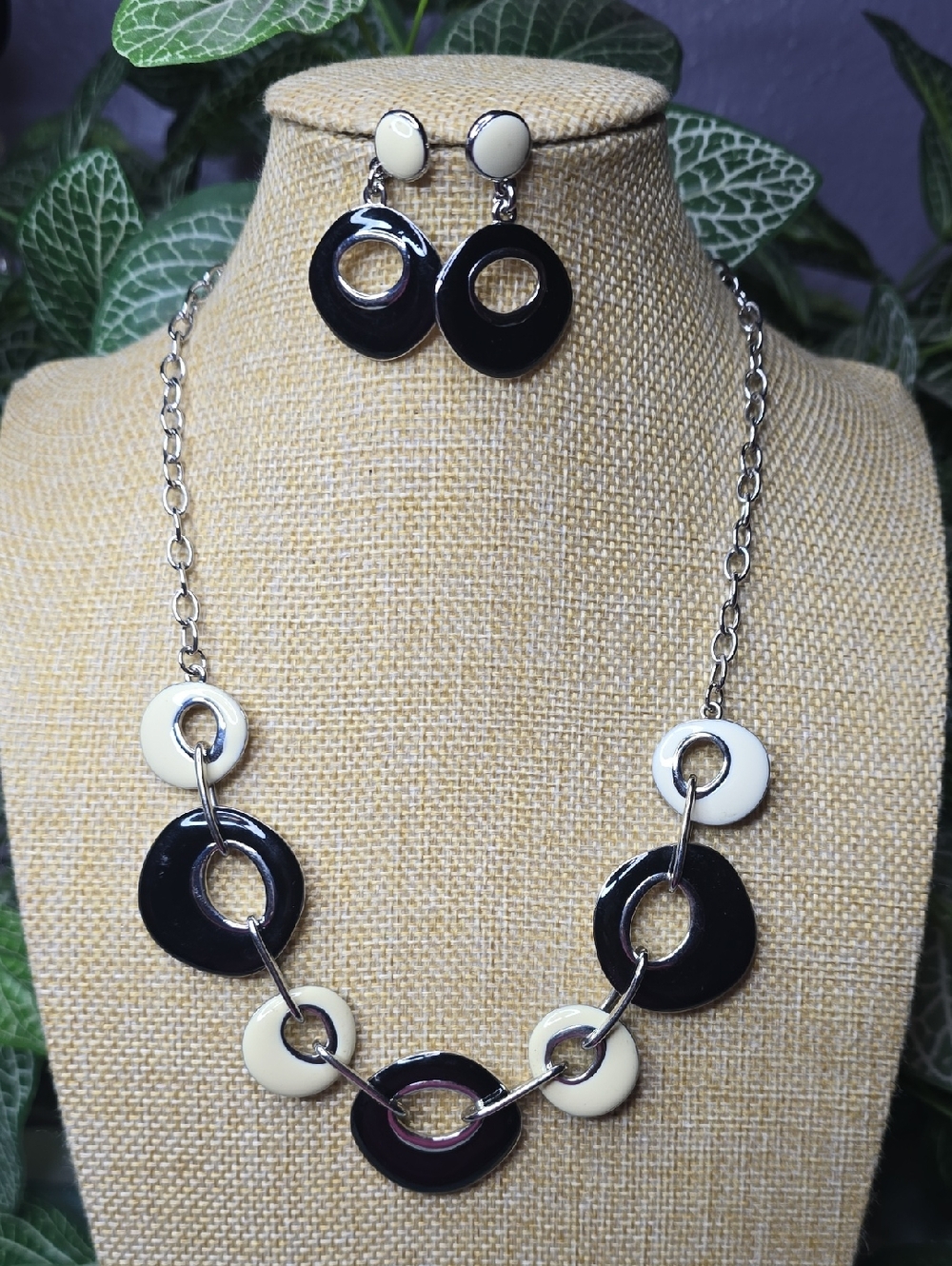 Premier Designs Black & Cream Circle-Link Silver-tone Necklace & Drop Earrings